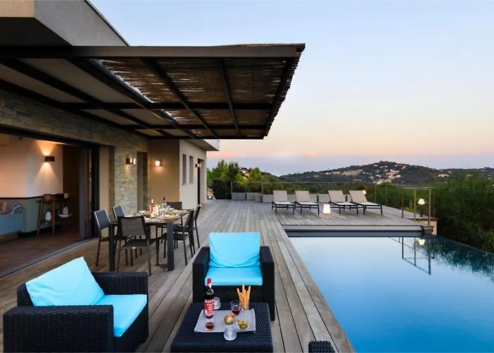 Nepita Villa Lecci